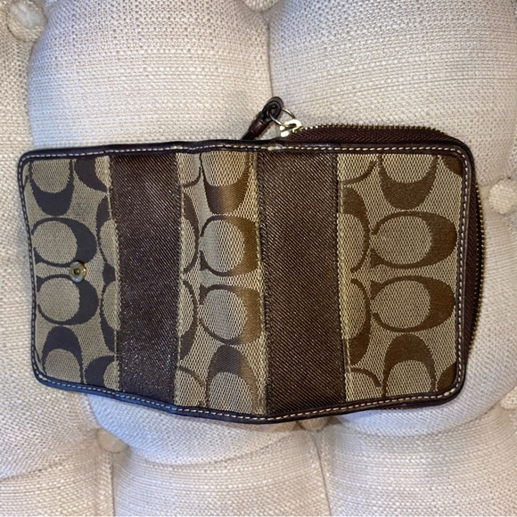 Small coach wallet - Picture 4 of 6